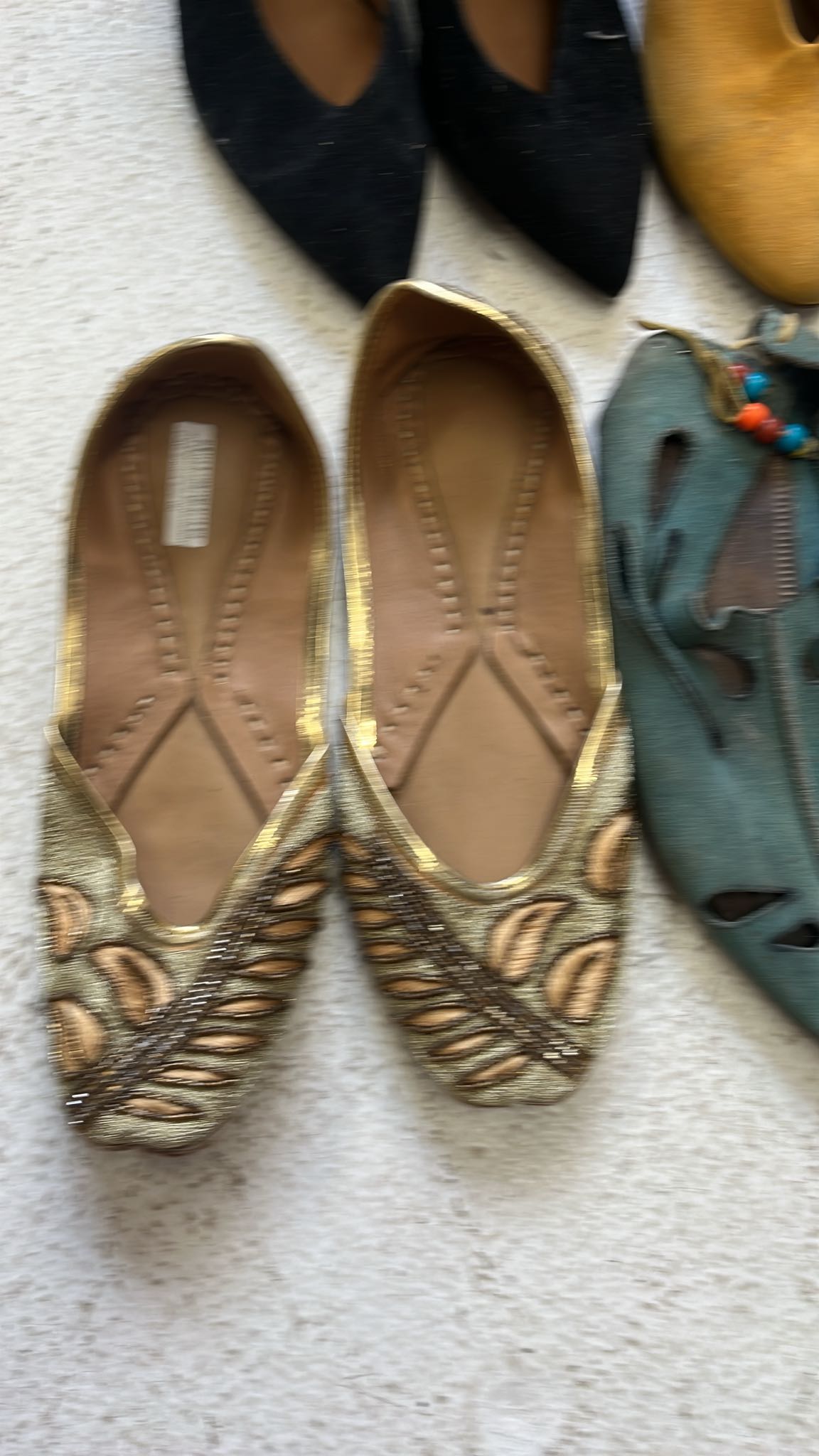 12 Pairs Women’s Mixed Brand Shoes | Maxsold
