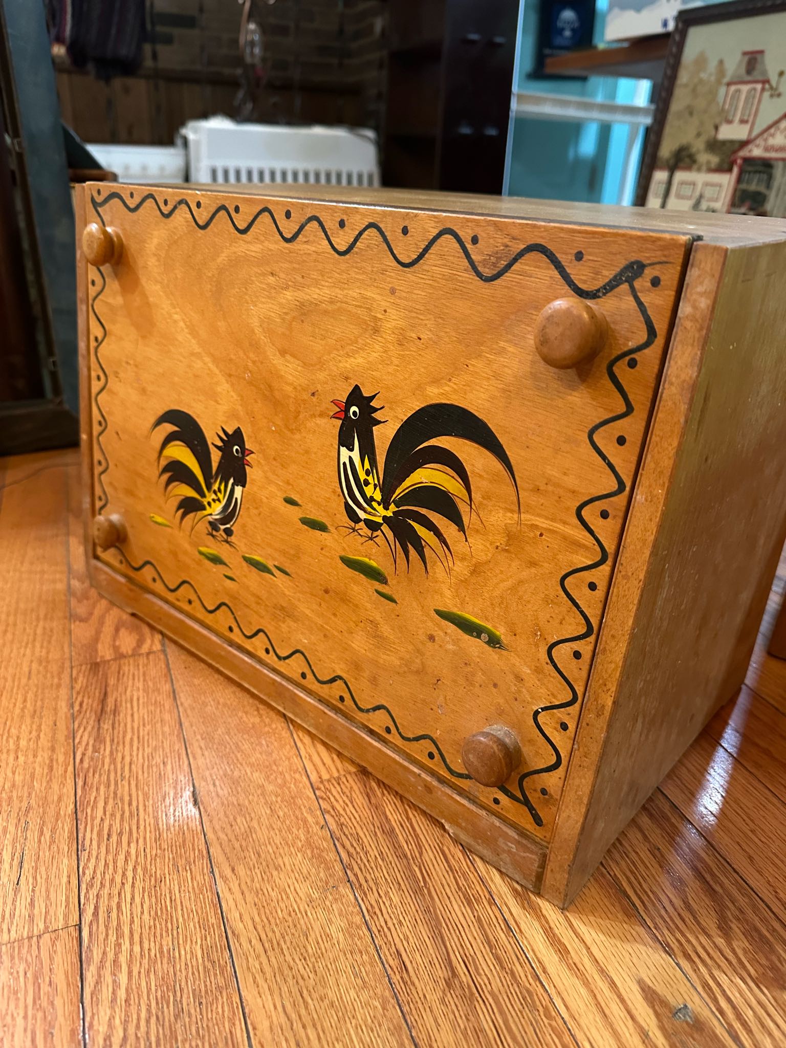 Woodpecker Wood Ware wooden bread box | Maxsold