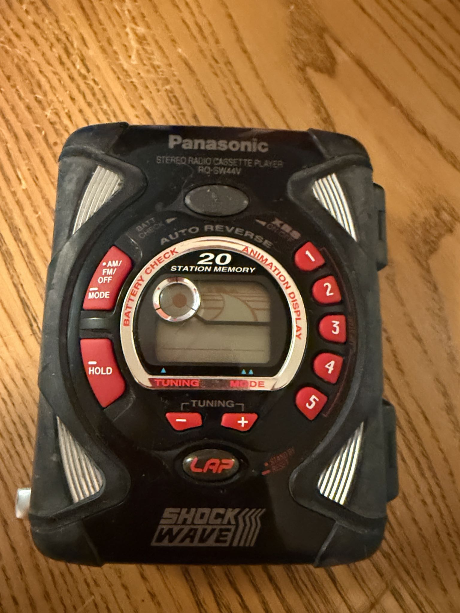 Panasonic RQ-SW44V Shock Wave Walkman | Maxsold