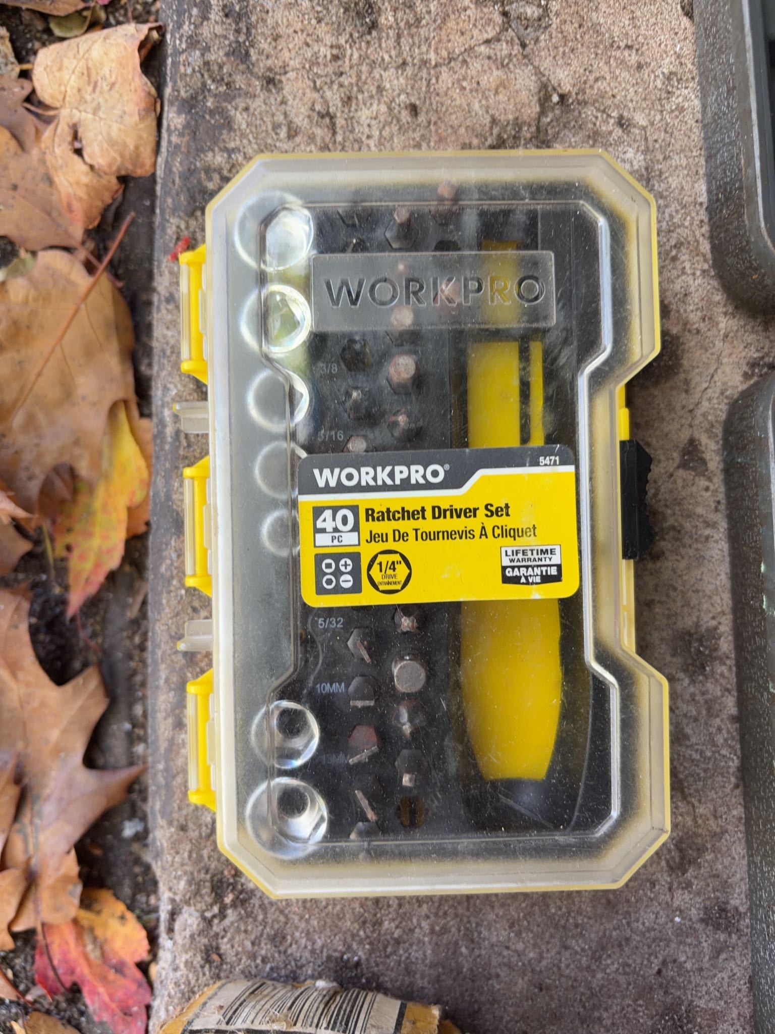 Mastercraft saw blade, Workpro driver set, rivet gun, screws, nails, 2 ...