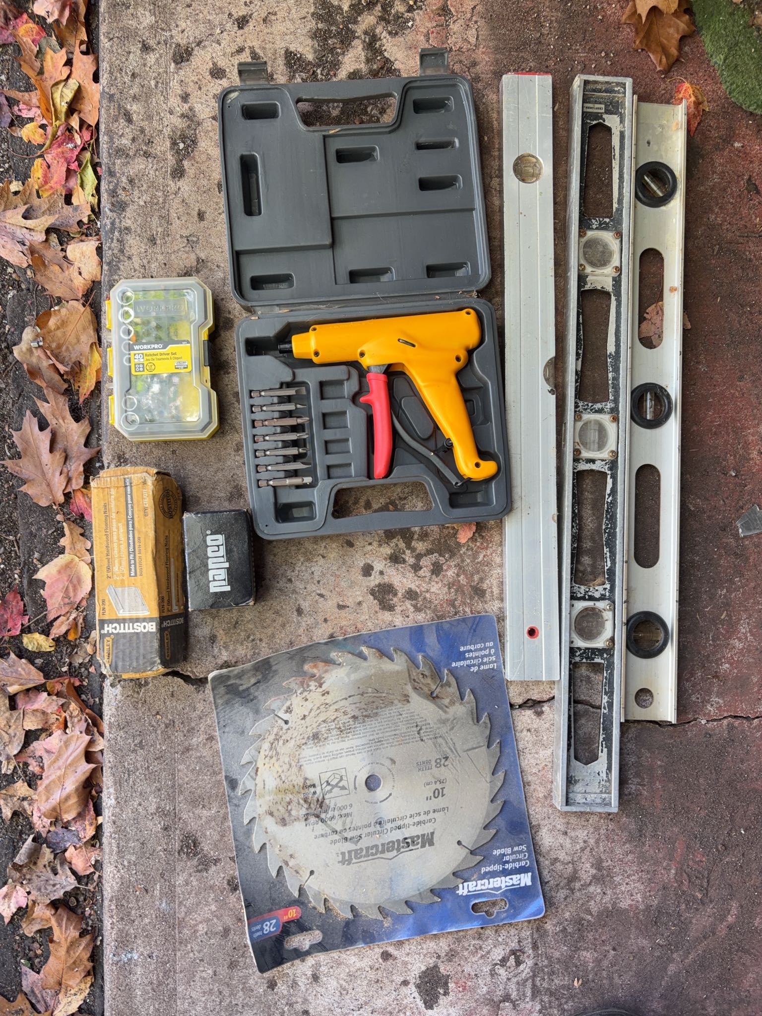 Mastercraft saw blade, Workpro driver set, rivet gun, screws, nails, 2 ...