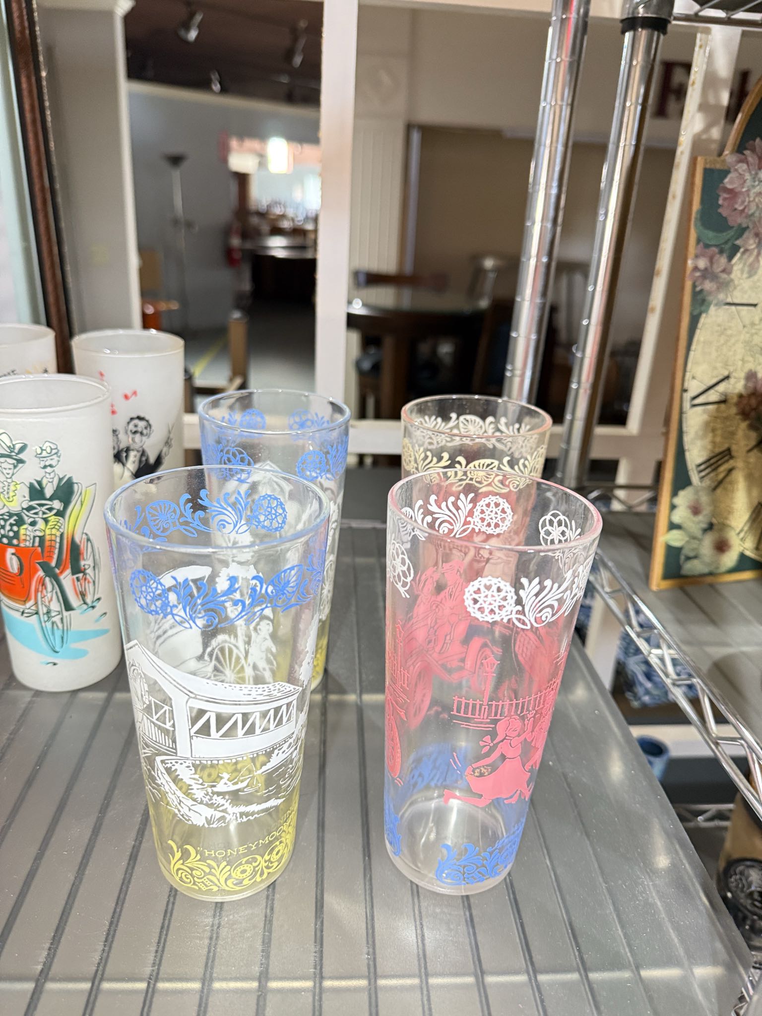 Vintage novelty printed highball tumblers | Maxsold