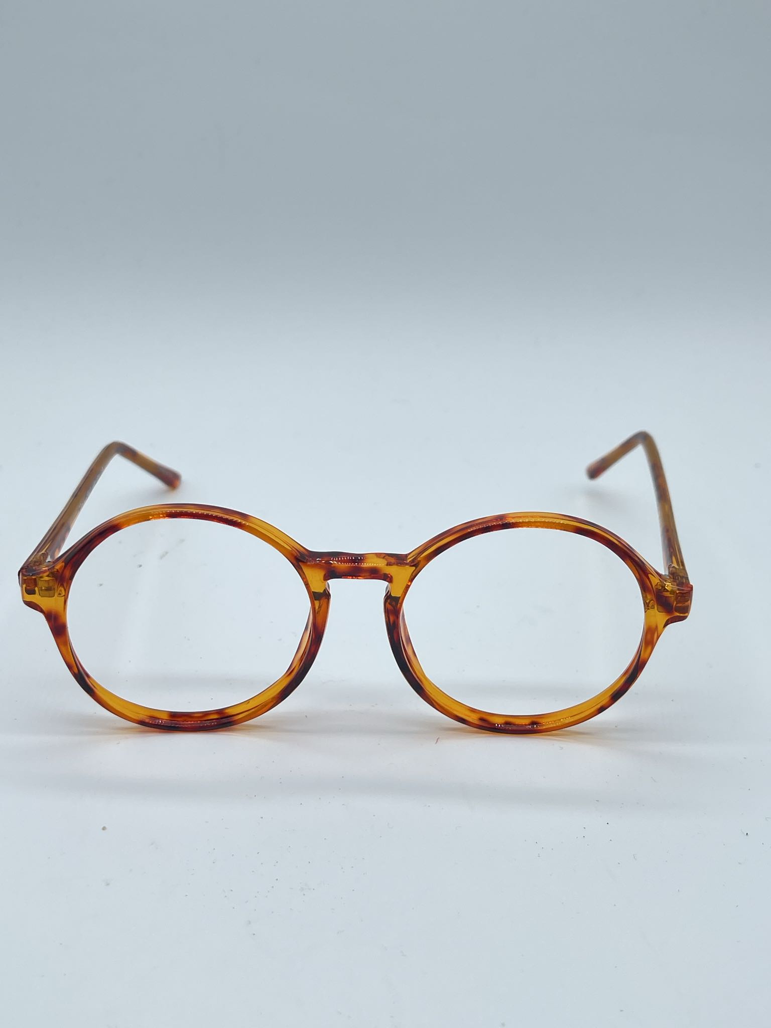 Vintage Eyedeal Oliver tortoise round eyeglass frames | Maxsold