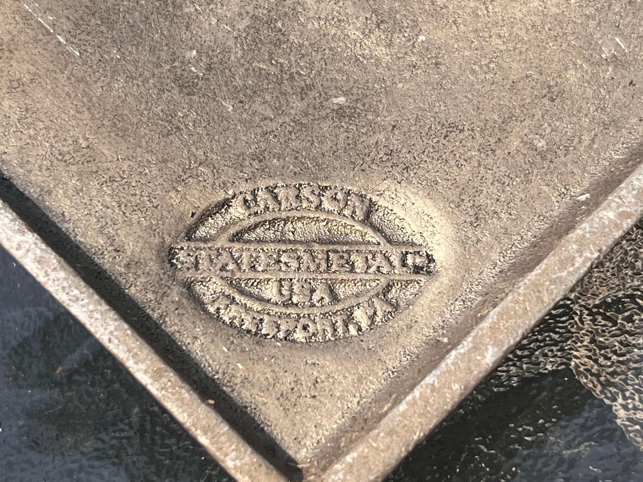 Carson Statesmetal Sun Face Sundial | Maxsold