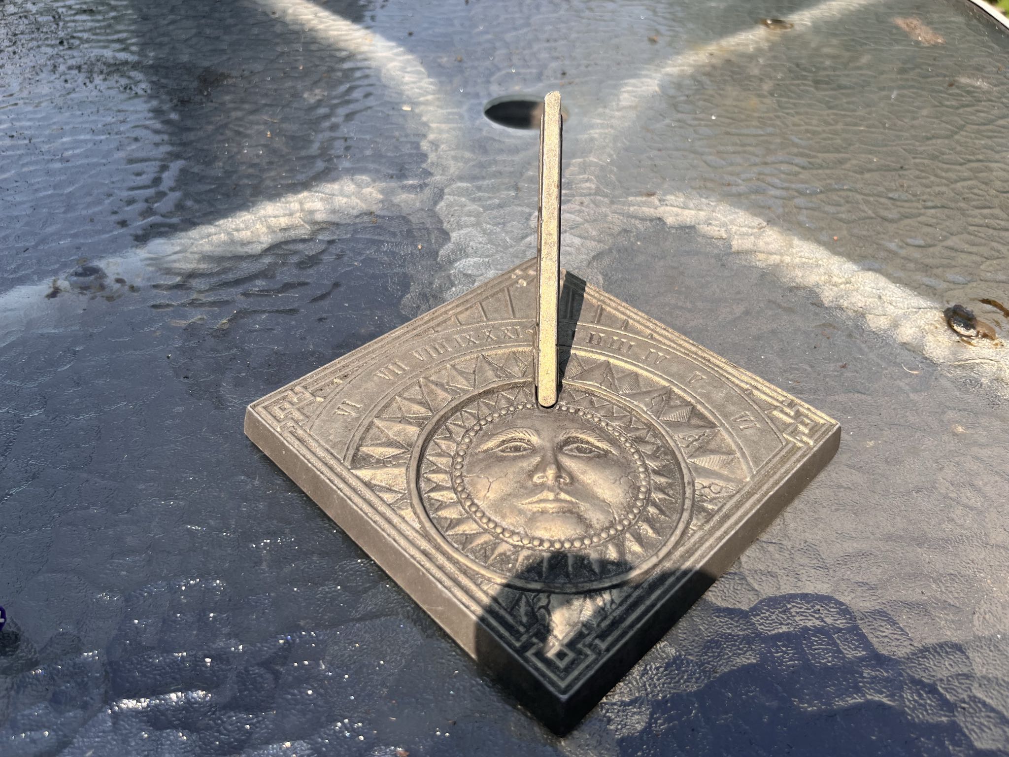 Carson Statesmetal Sun Face Sundial | Maxsold