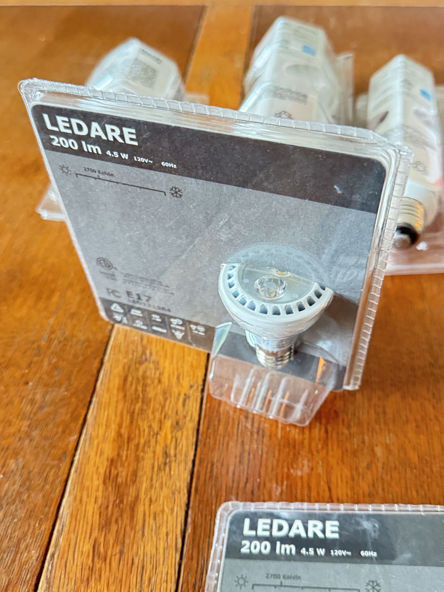 IKEA LEDARE, SOLHETTA & Sparsam LED Bulbs E26/E17 2700 K | Maxsold