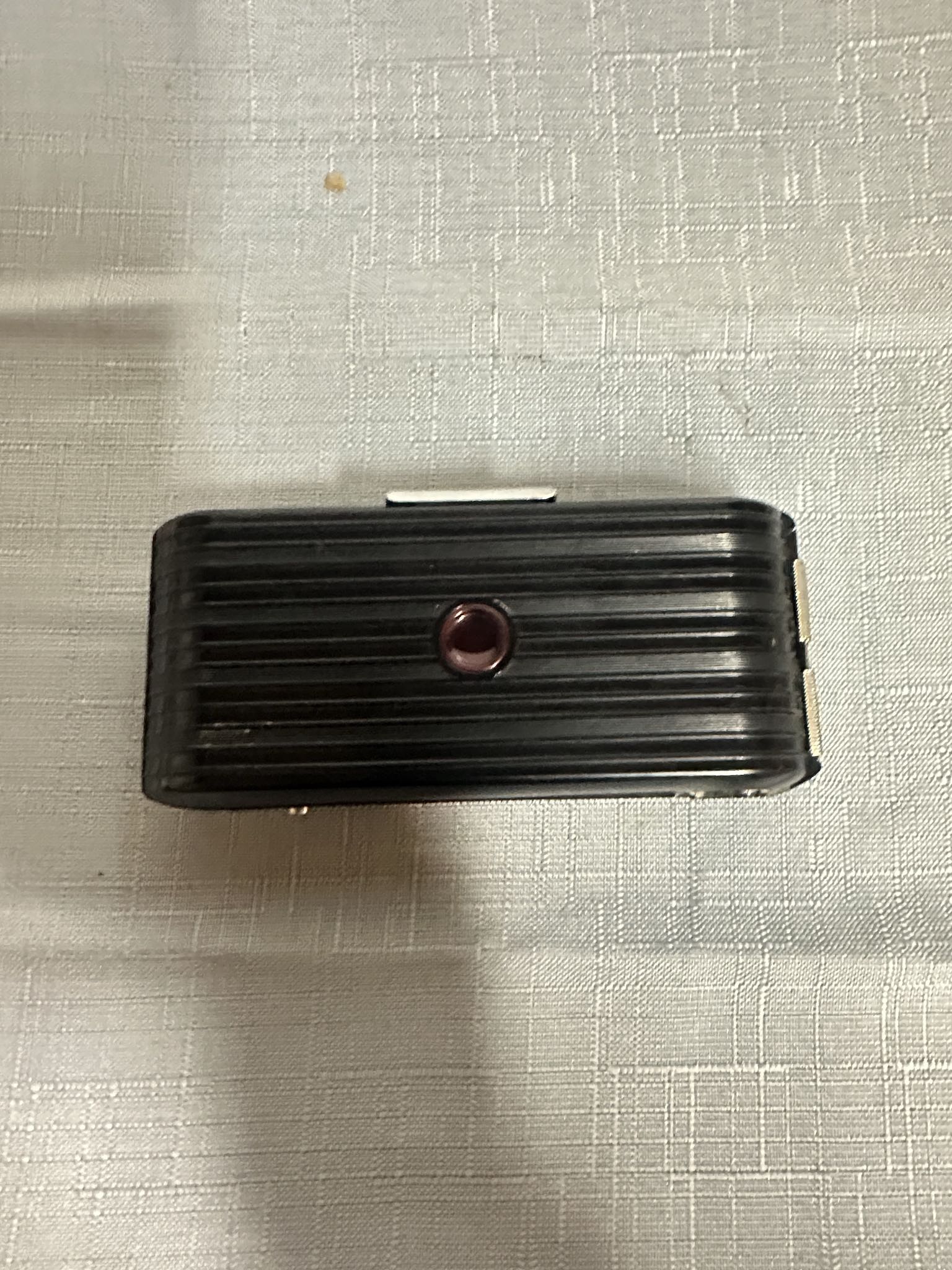 Kodak Jiffy V.P. Bakelite Camera | Maxsold