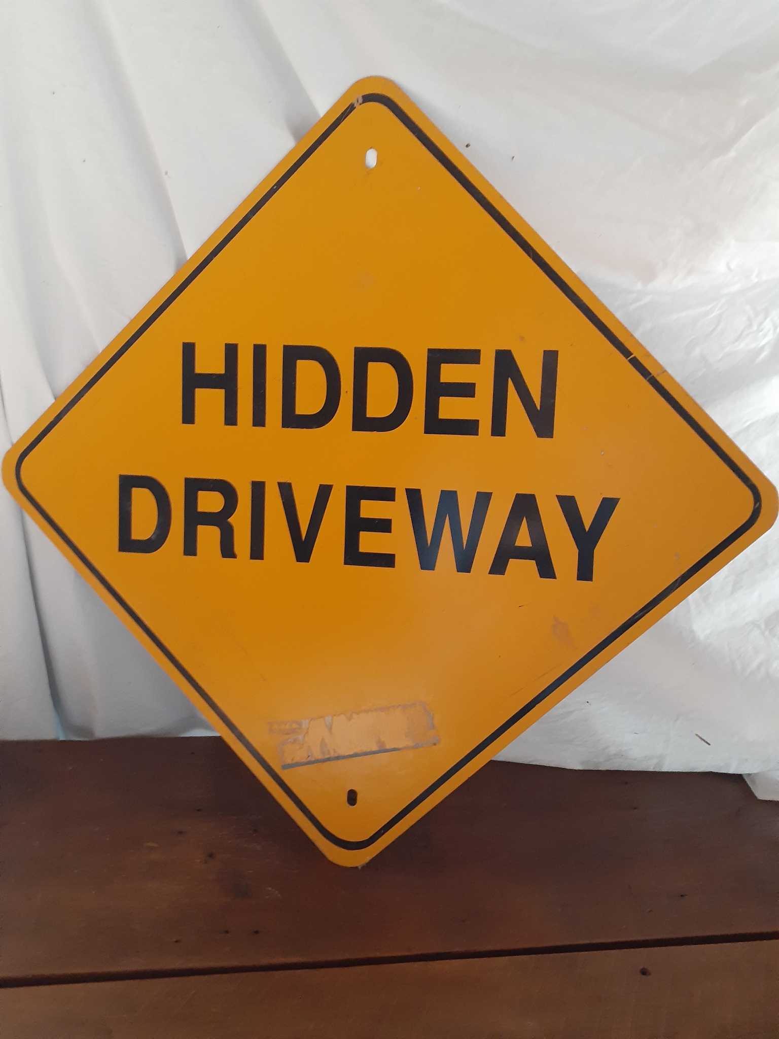 Hidden Driveway Yellow Diamond Traffic Sign 18