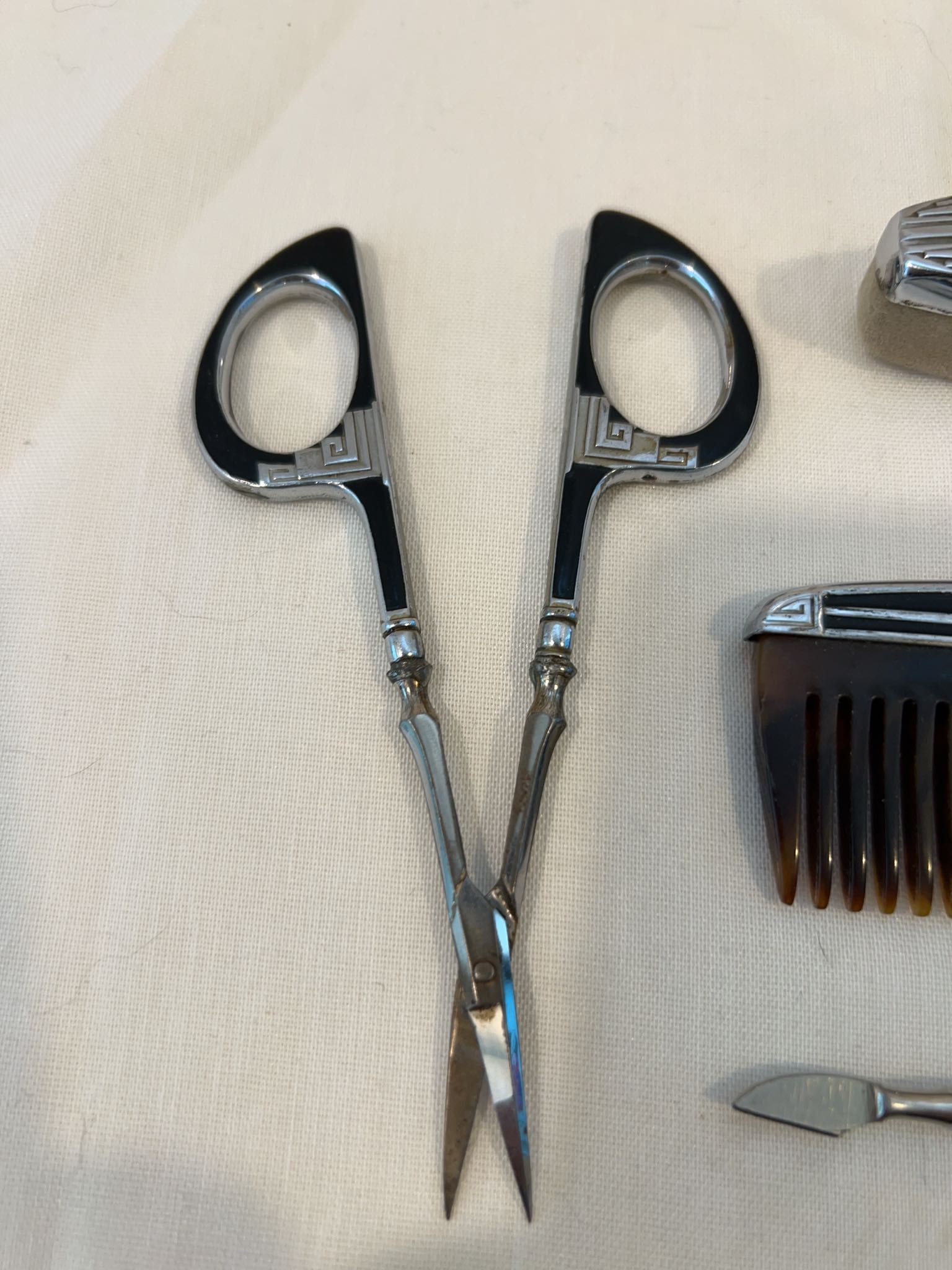 Vintage Art Deco Manicure Set with Tortoiseshell Comb | Maxsold