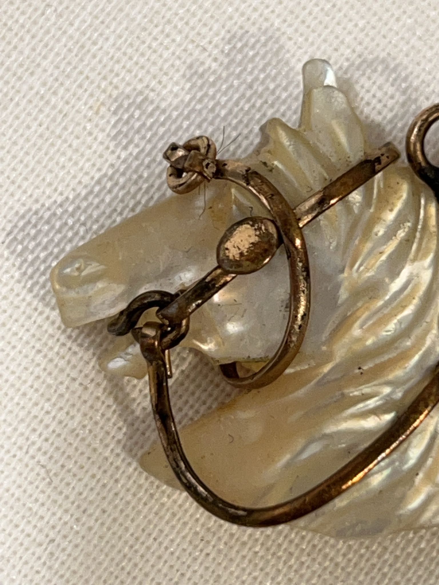 Mother of Pearl Horse Head Pendant | Maxsold
