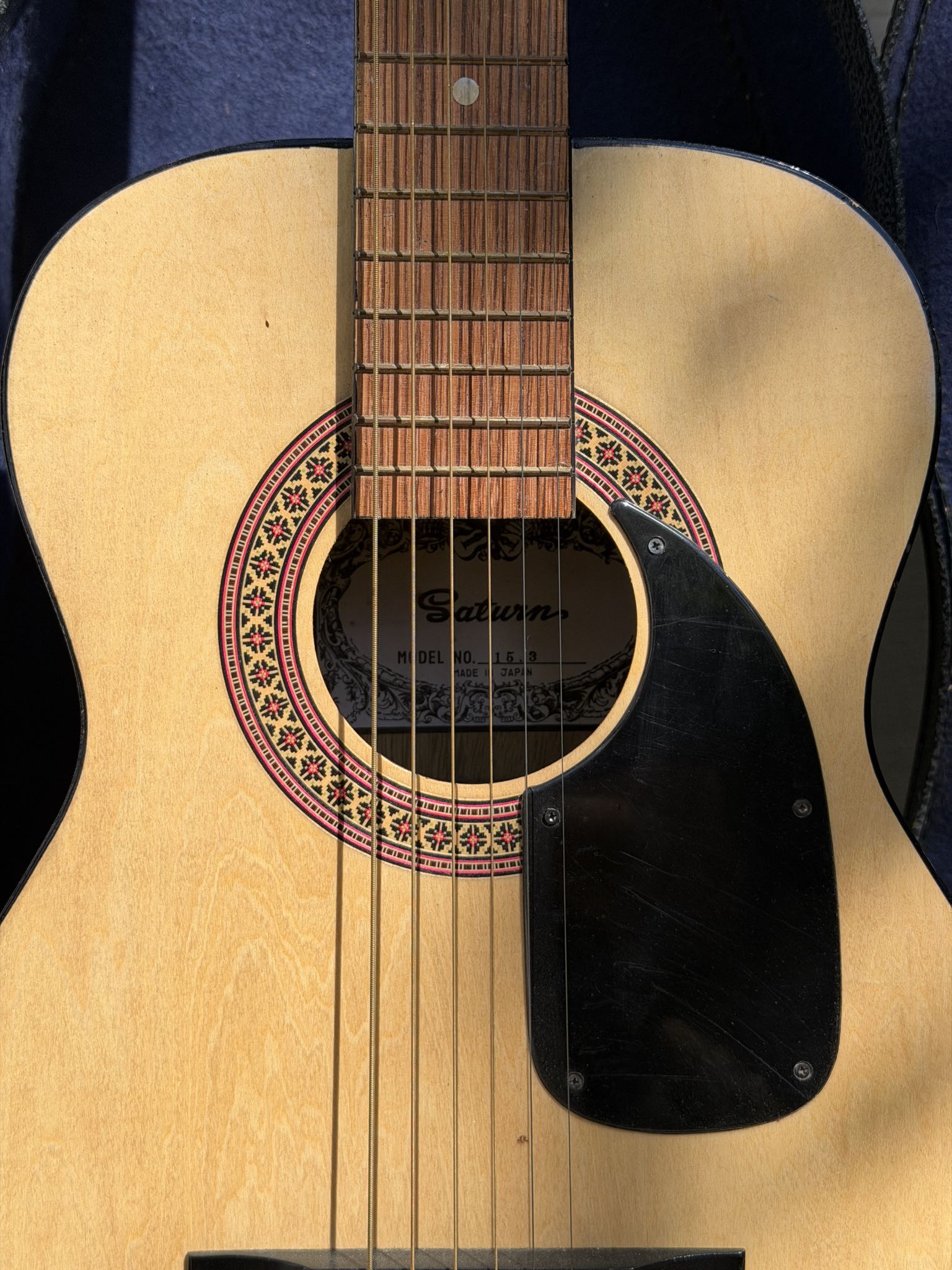 Japanese Saturn Model 15.3 Acoustic Guitar With Case | Maxsold