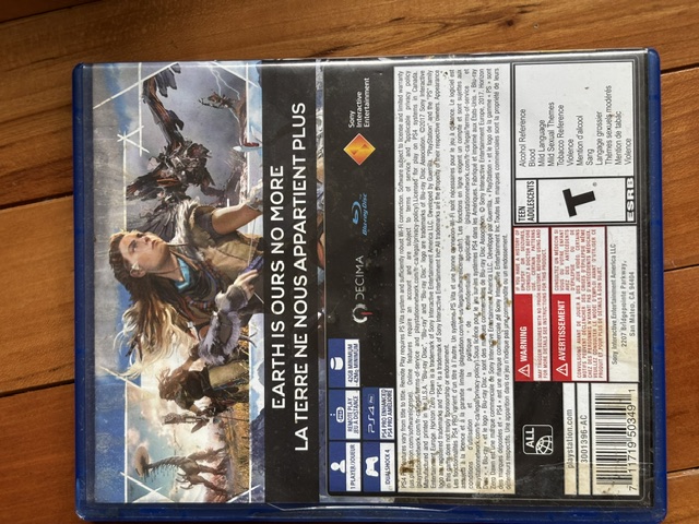 Horizon Zero Dawn PS4 Disc And Case | Maxsold