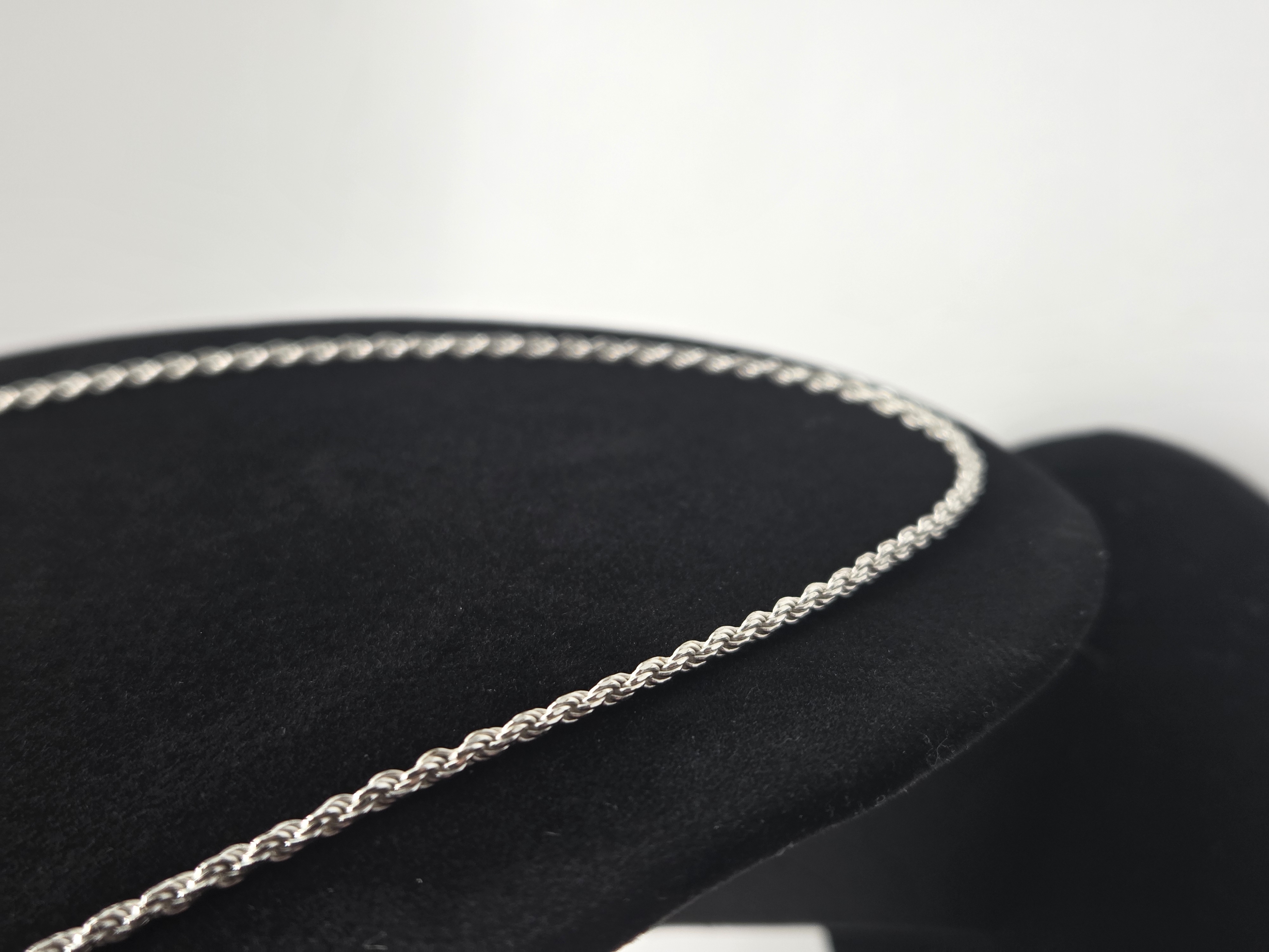 Sterling silver Italian diamond-cut rope chain necklace | Maxsold