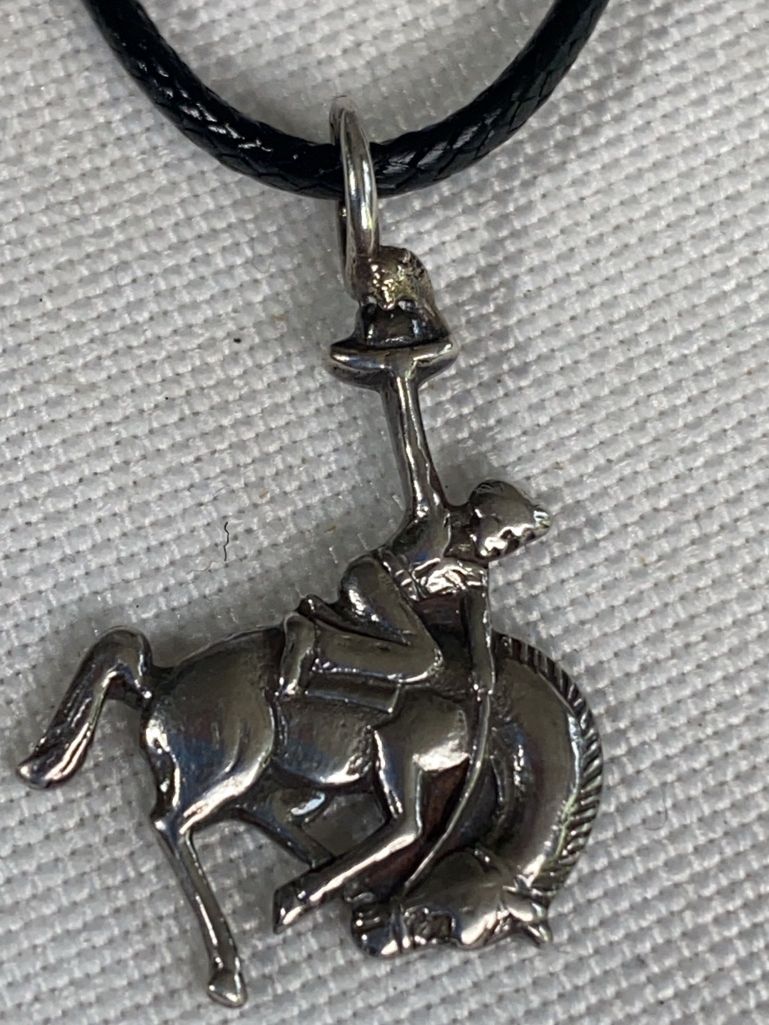 925 sterling silver bronc rodeo rider pendant | Maxsold