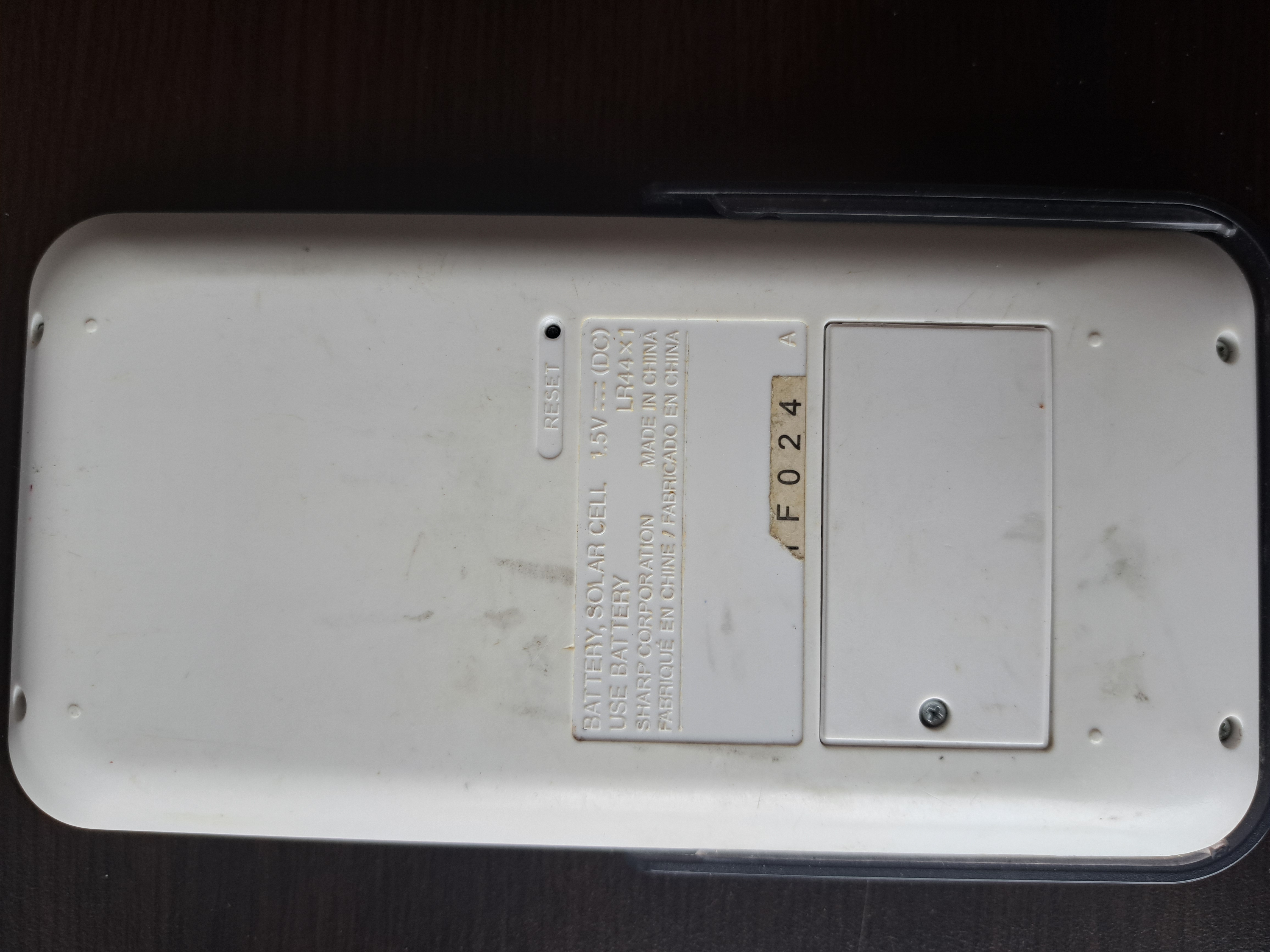 Sharp EL-520X scientific calculator | Maxsold