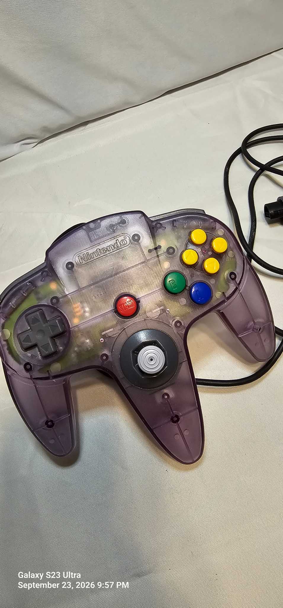 Nintendo 64 Wired Controller Purple w/Rumble Pak | Maxsold