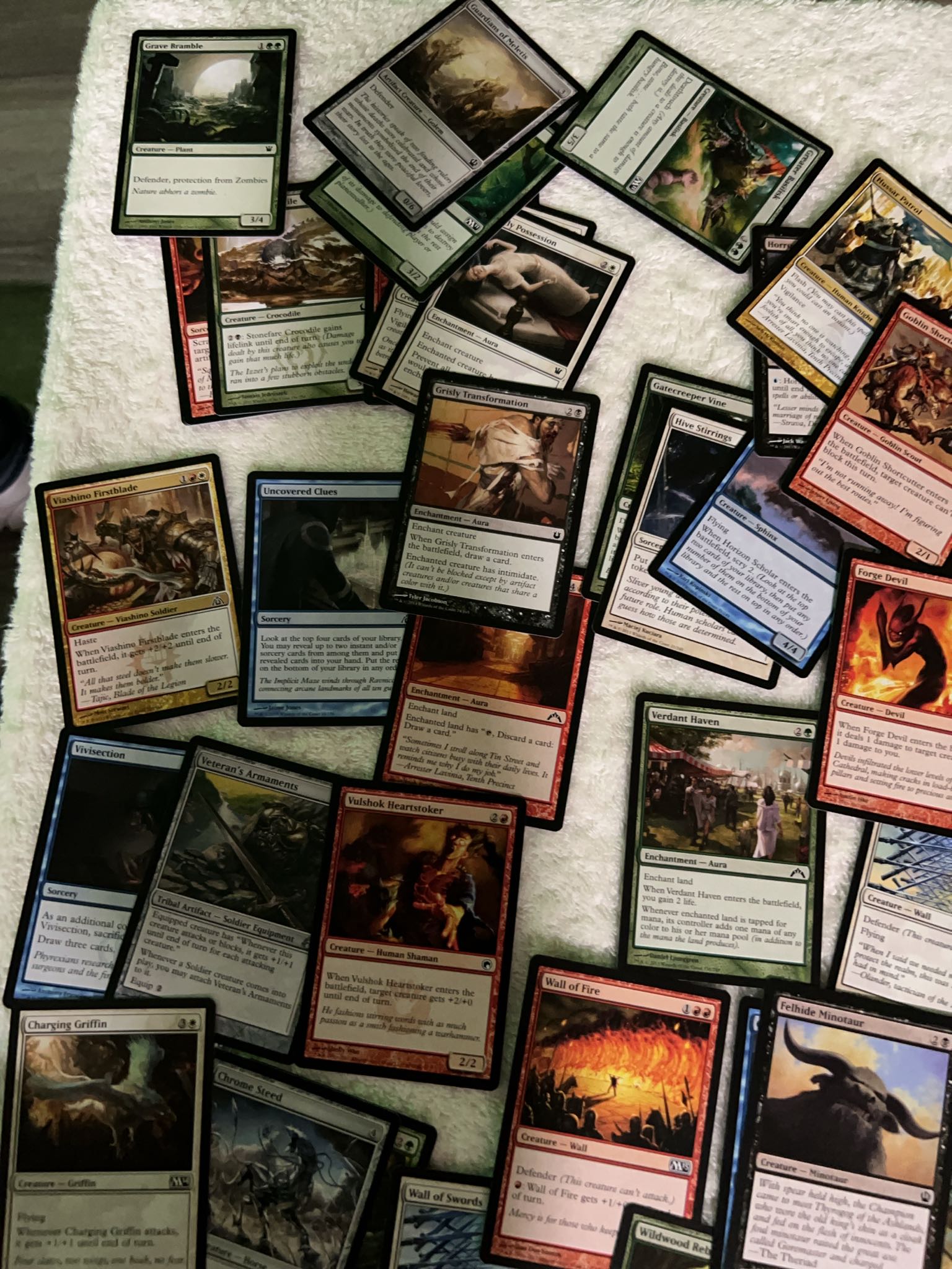 Approx. 30 Magic: The Gathering cards | Maxsold
