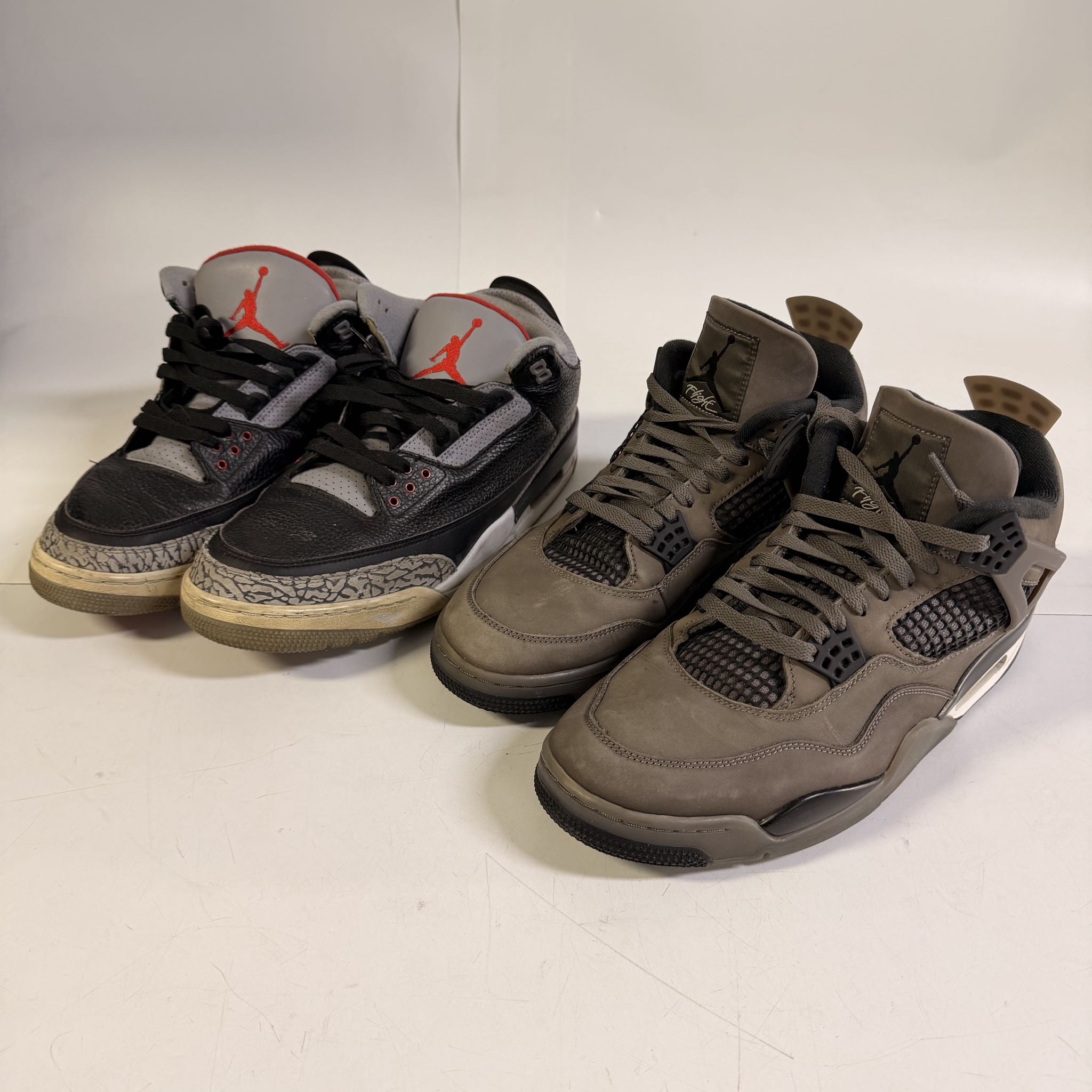 Jordan Air Jordan 3 & 4 sneakers 2 pairs | Maxsold