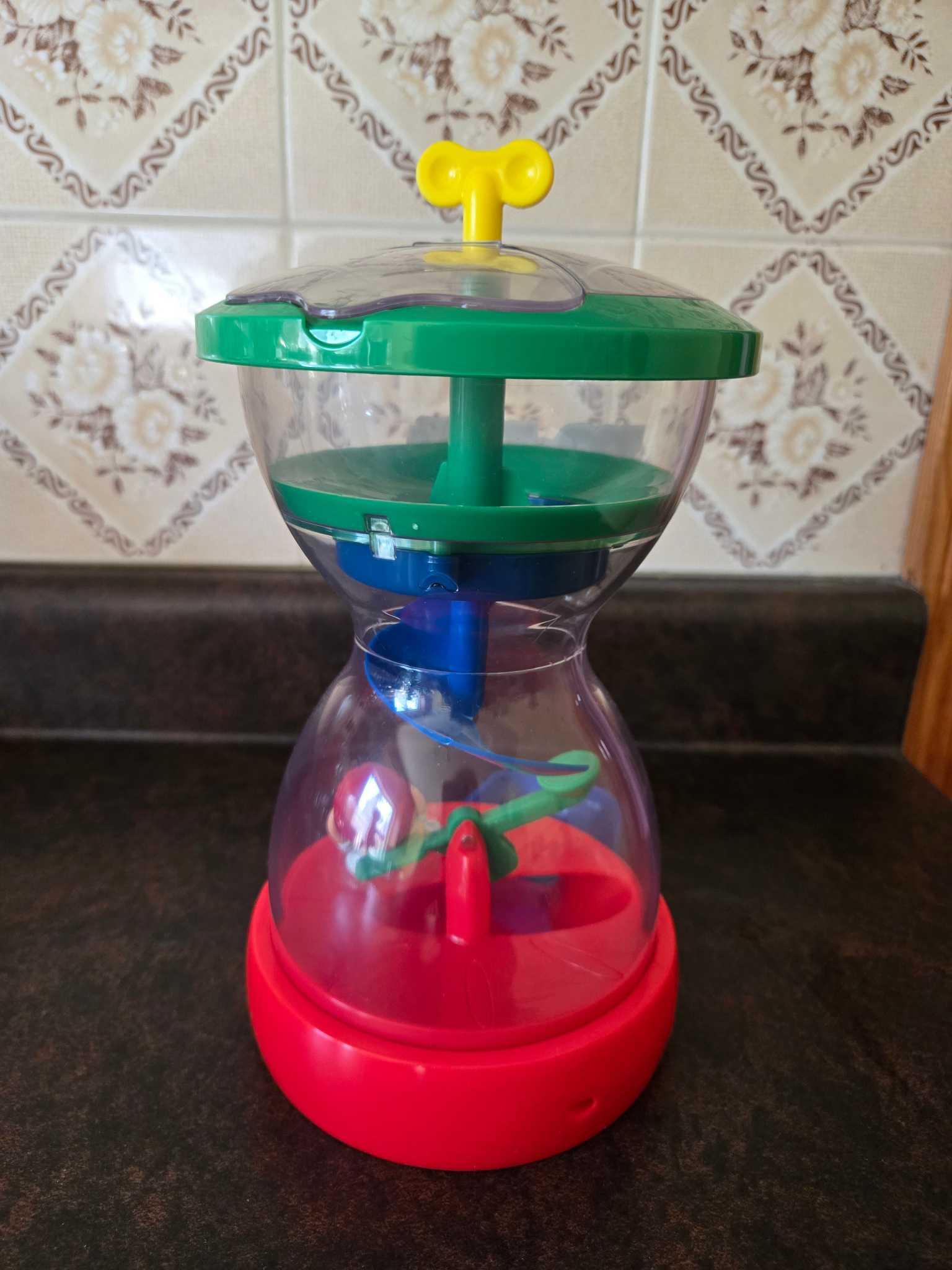 M&M’s hourglass candy dispenser | Maxsold