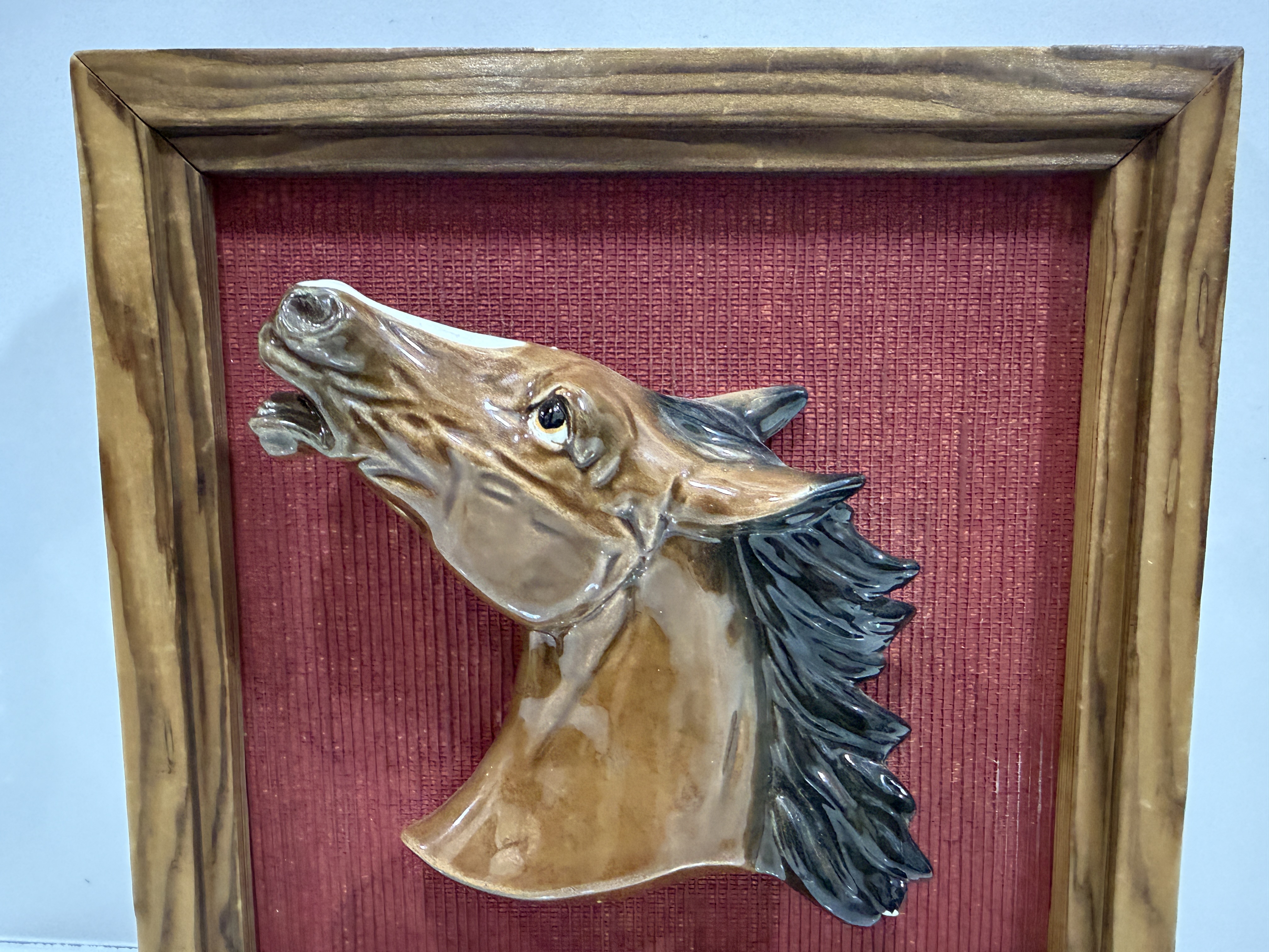 Vintage 3D Ceramic Horse Head Wall Plaque | Maxsold