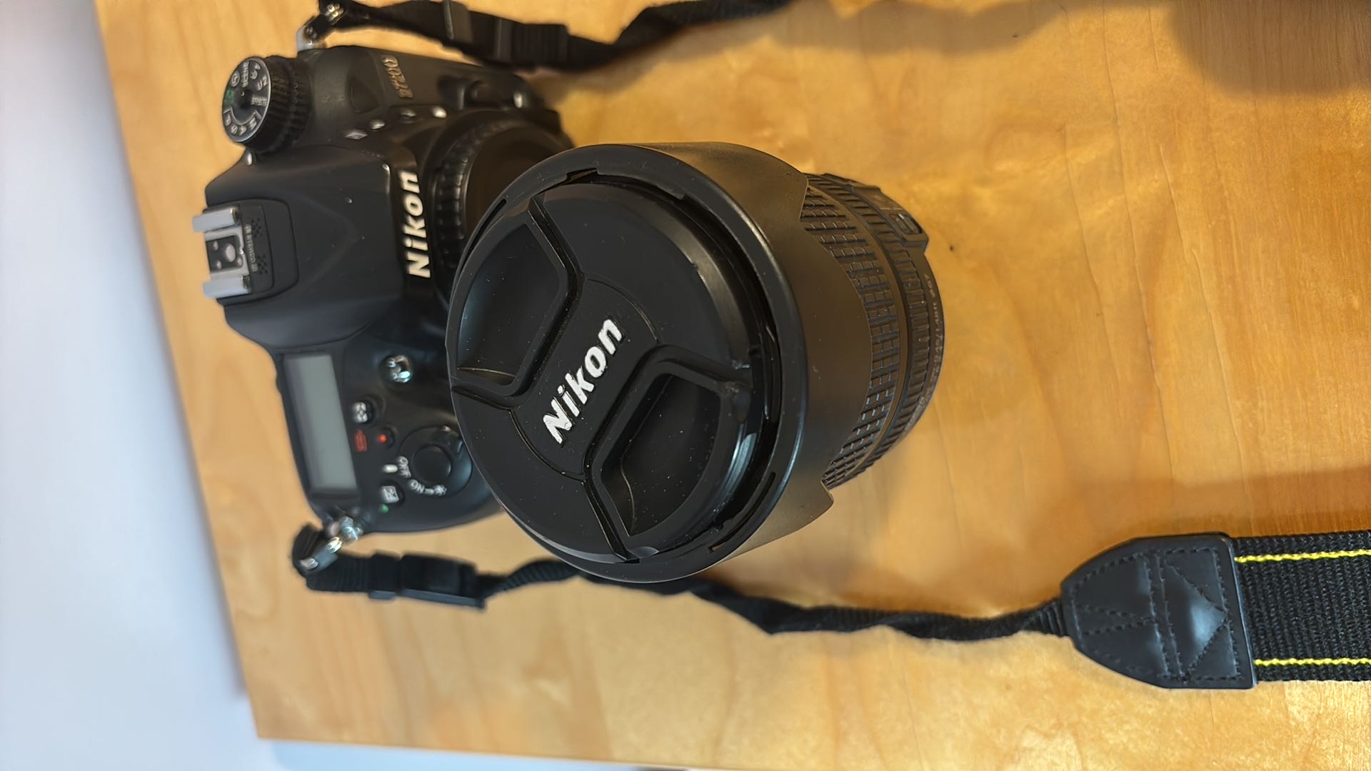Nikon D7200 DSLR, 18-140mm VR Lens, Bag, Charger | Maxsold