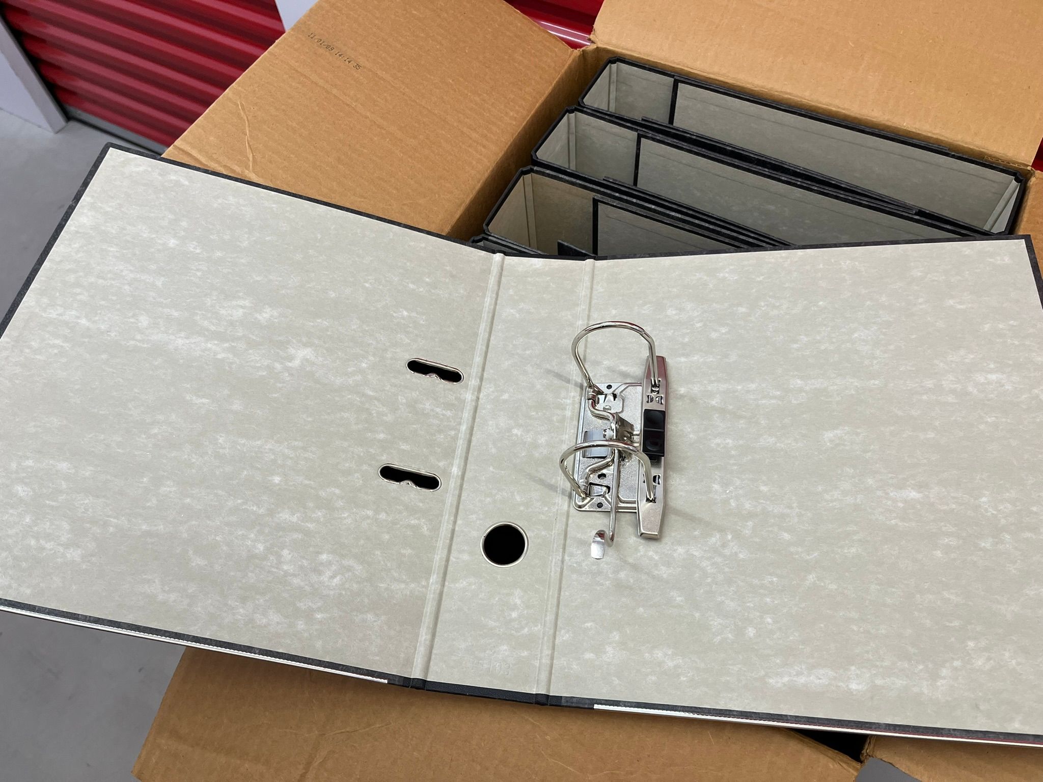 Elba and Leitz black A4 lever arch files, approx 30 | Maxsold