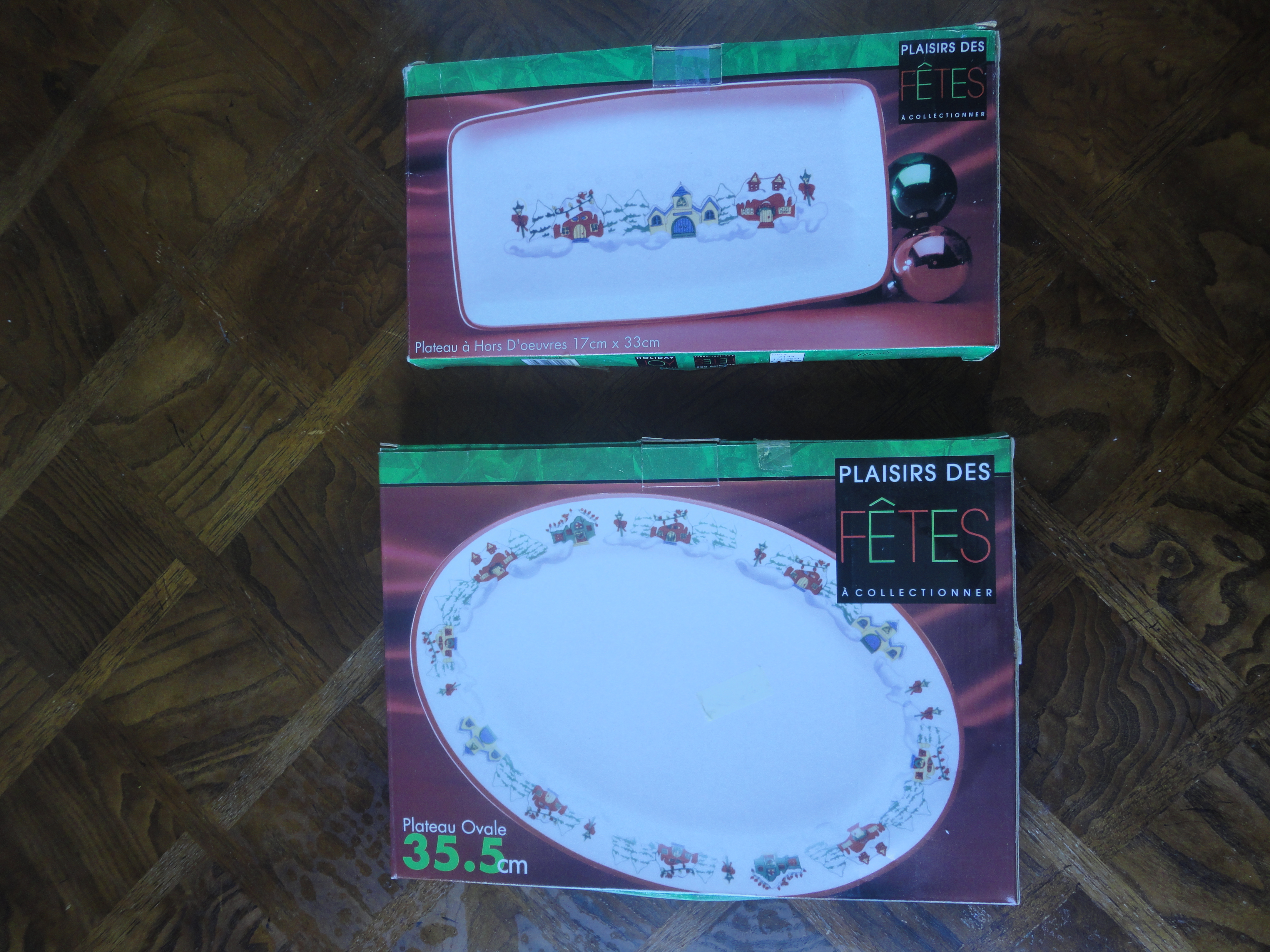 Royal Heritage Holiday Joy porcelain platter set | Maxsold