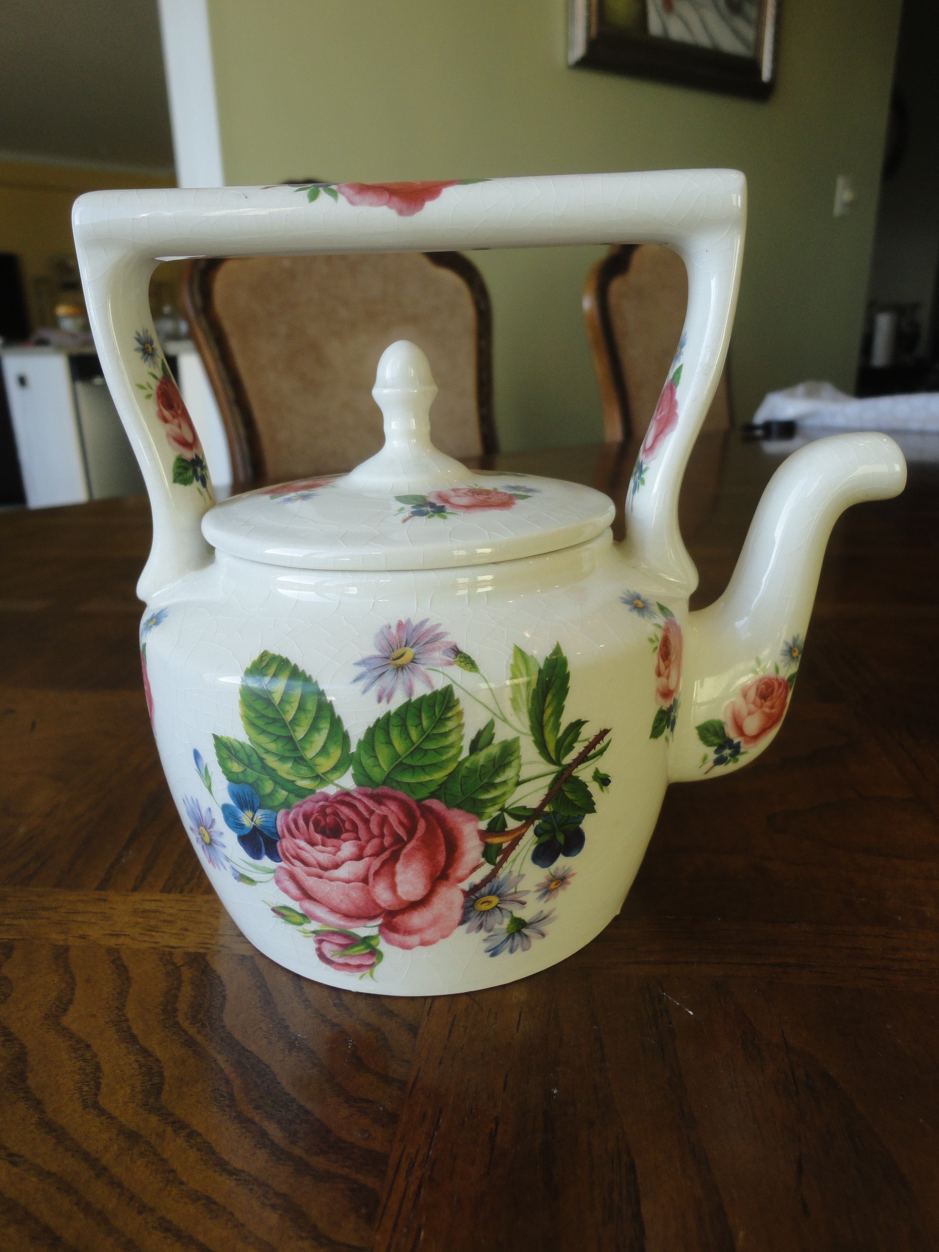 Arthur Wood overhead-handle floral teapot | Maxsold